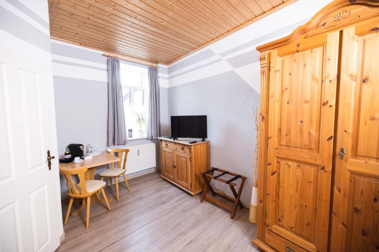 Pension Friedrichshof Bad Klosterlausnitz Luaran gambar