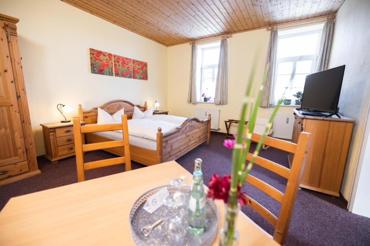 Pension Friedrichshof Bad Klosterlausnitz Luaran gambar